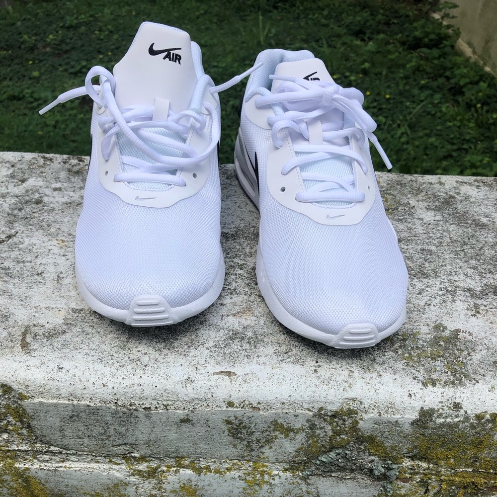 Nike Air Max Oketo